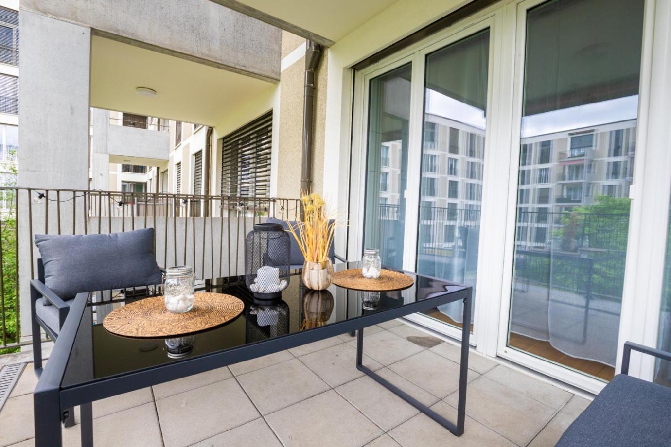 Special Einstein Iiv Apartment, Messe Kleinbasel 10-Star מראה חיצוני תמונה