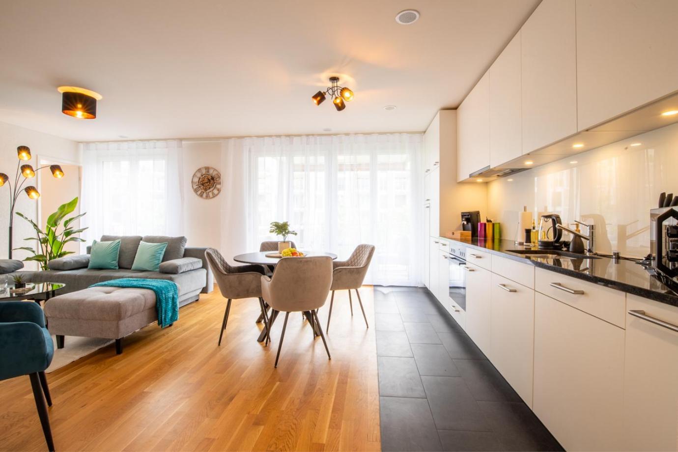 Special Einstein Iiv Apartment, Messe Kleinbasel 10-Star מראה חיצוני תמונה